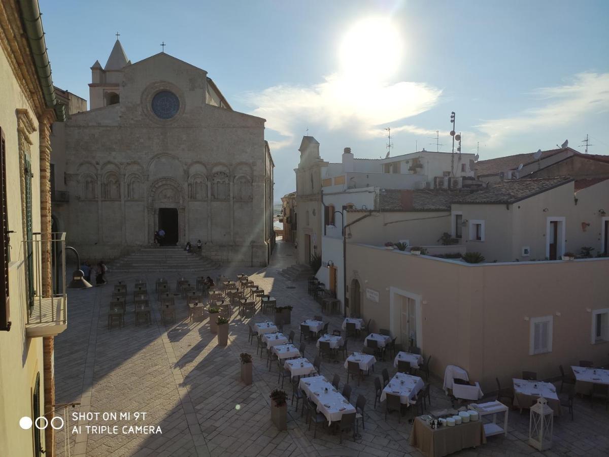 B&B Vescovo Pitirro Termoli Bagian luar foto