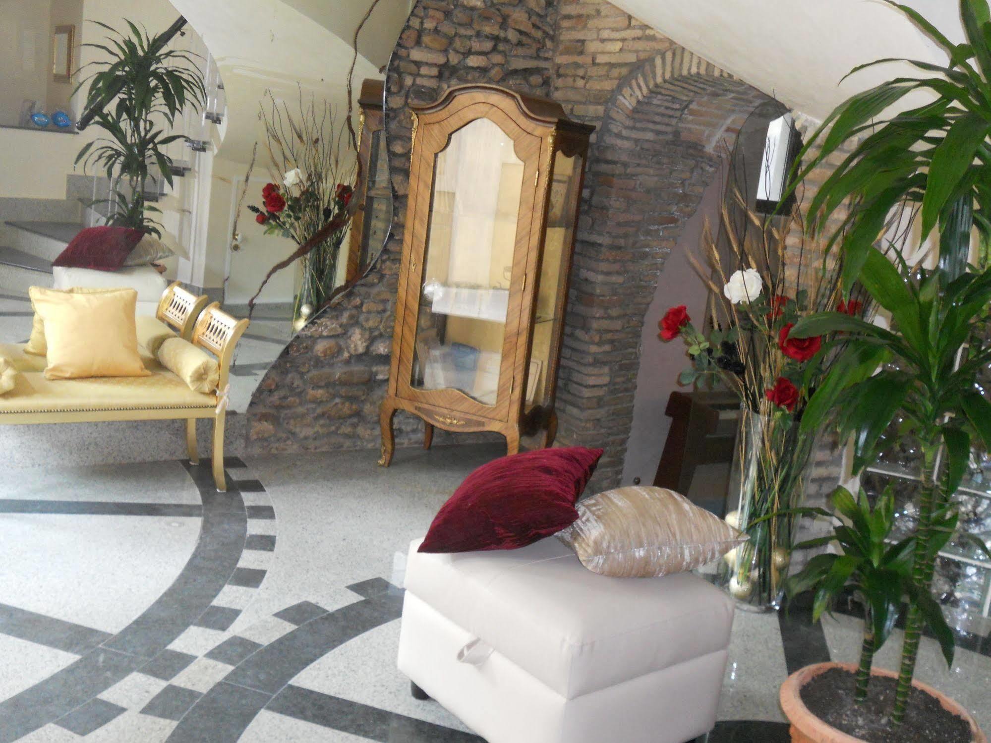 B&B Vescovo Pitirro Termoli Bagian luar foto
